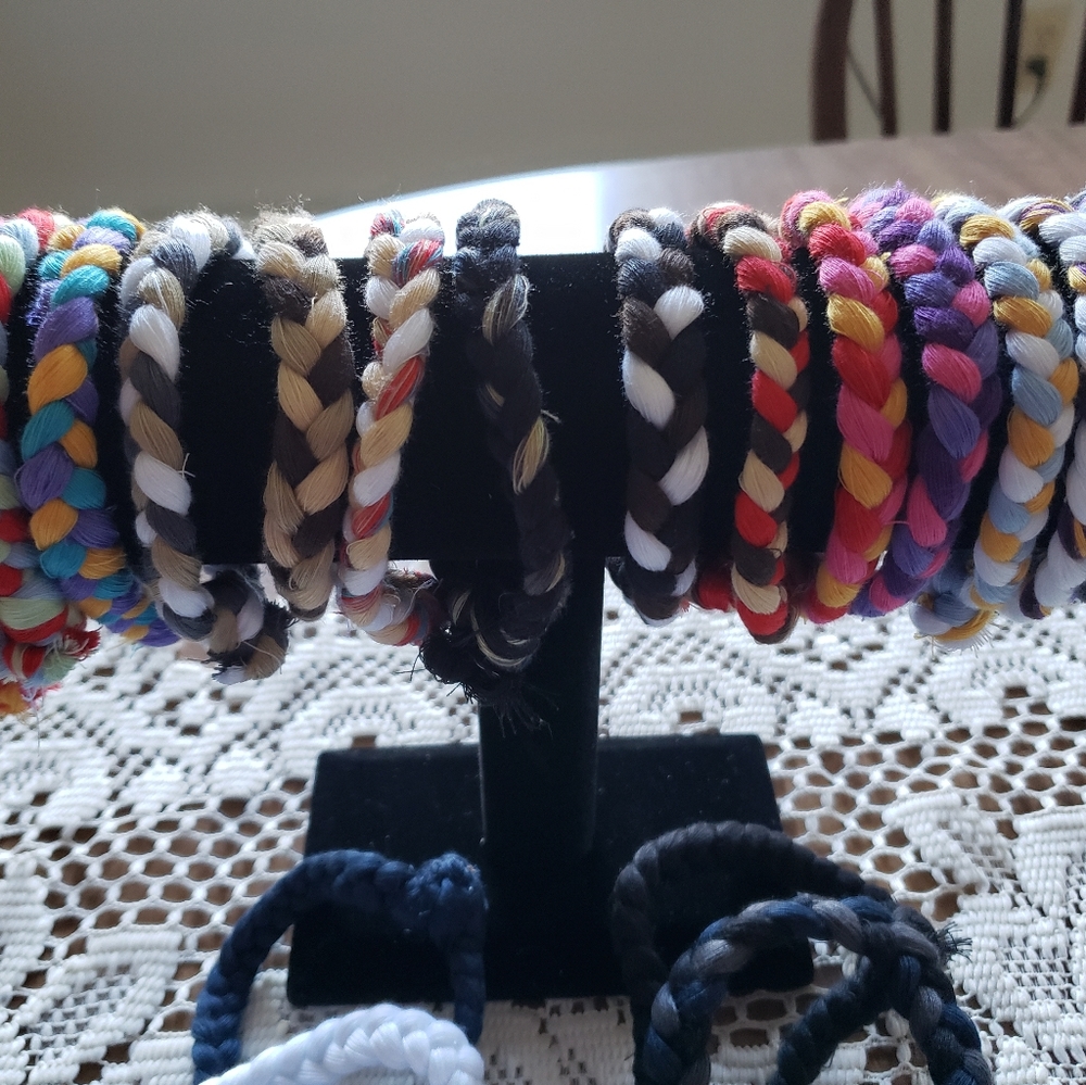 Hand made bracelet - Picture 4 of 5